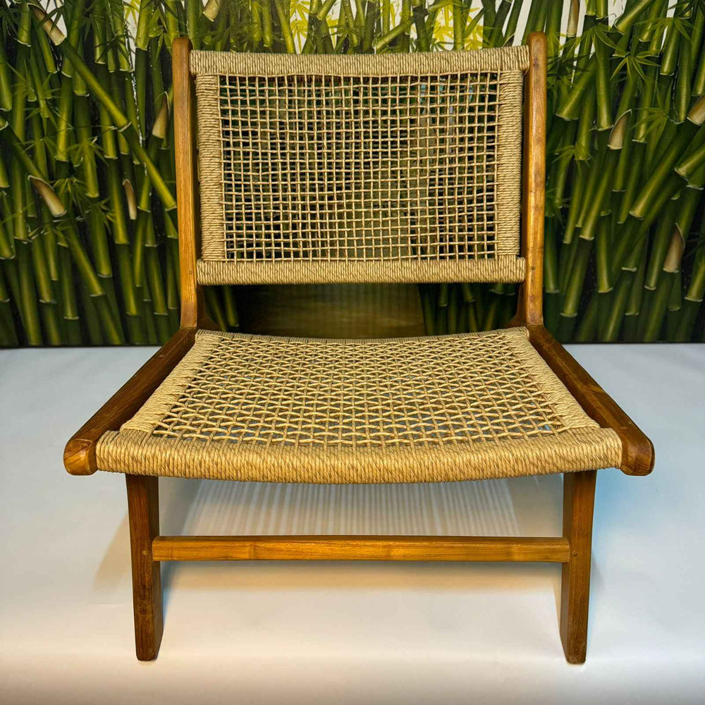 Cadeira Descanso de Madeira Teca e Rattan Sintético