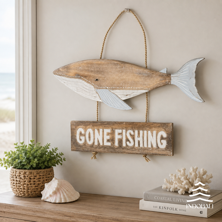 Placa de Baleia Gone Fishing - Azul