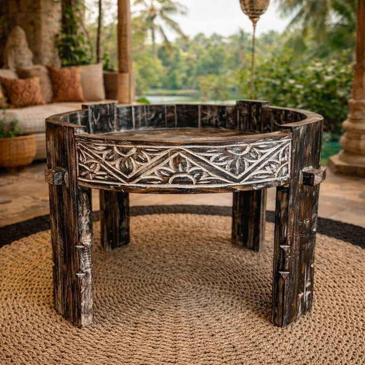 Mesa de Canto Timor redonda de madeira preta