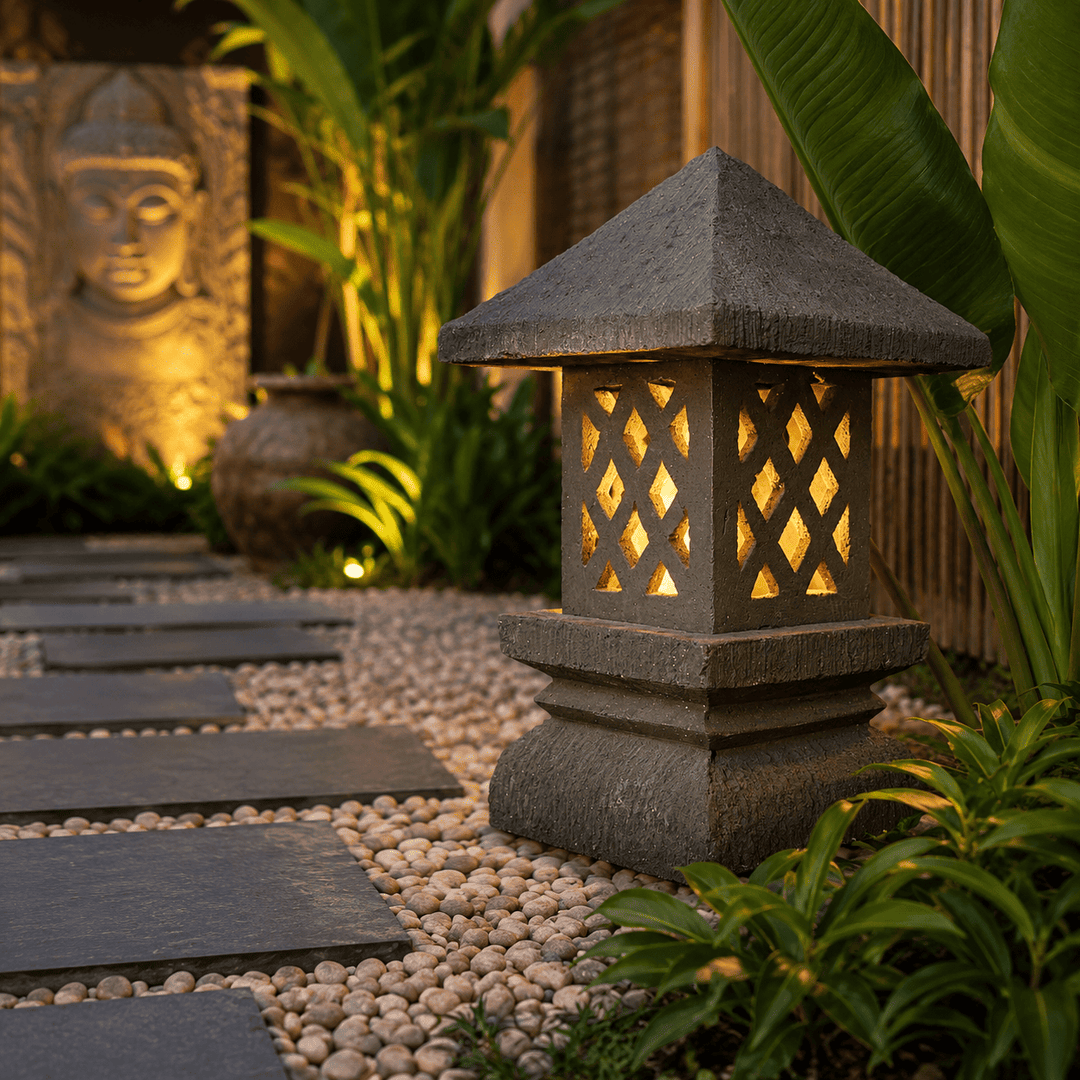 Luminária de Chão para Jardim Preta - Concreto