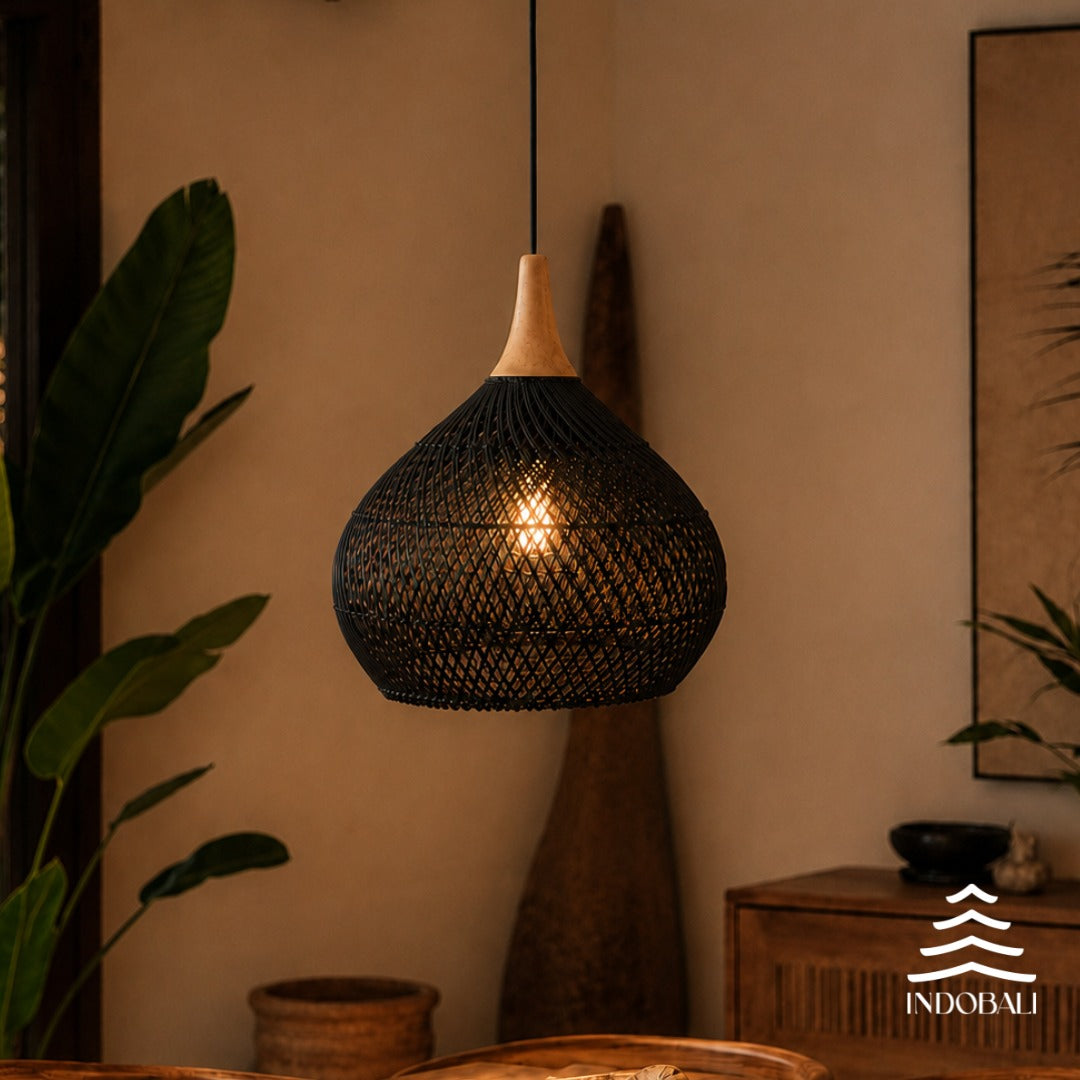 Luminária Rattan Redonda Base Madeira Preto