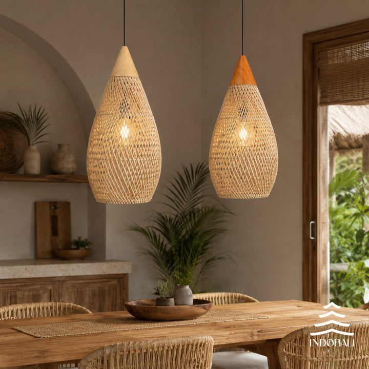 Luminária Rattan Kuta com Base de Madeira