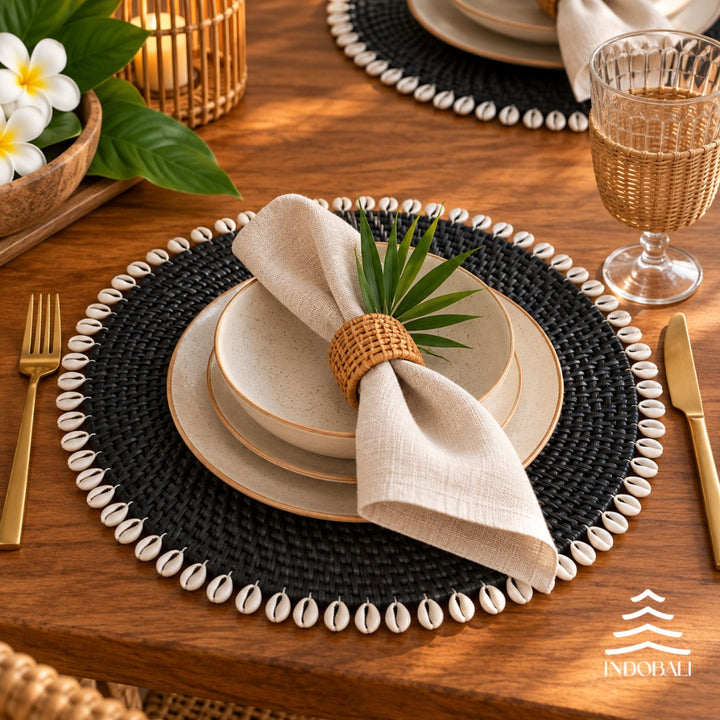 Sousplat Redondo com Búzios - Preto Rattan