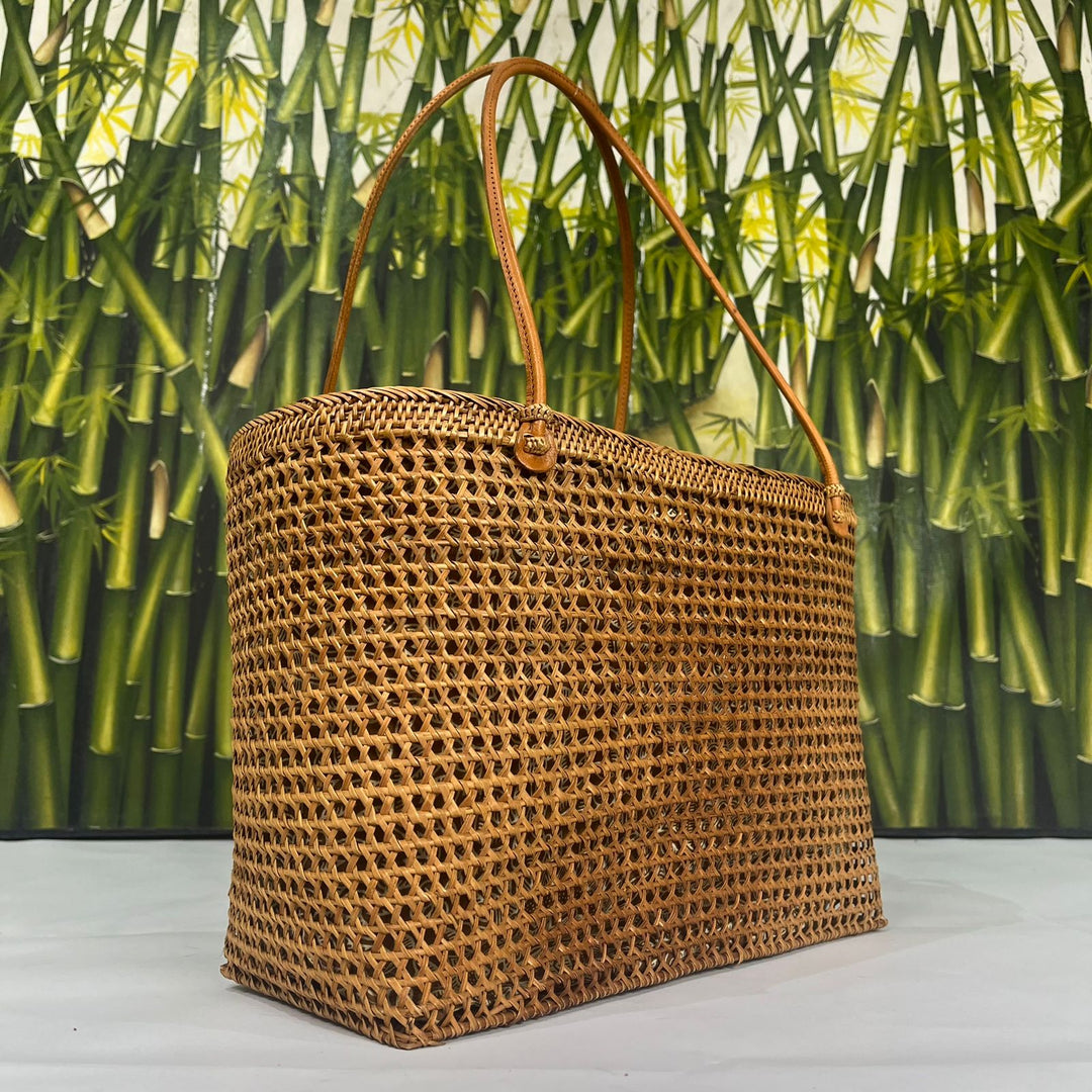 Bolsa Feminina Retangular com Fundo Marrom Rattan Grass - IndoBali