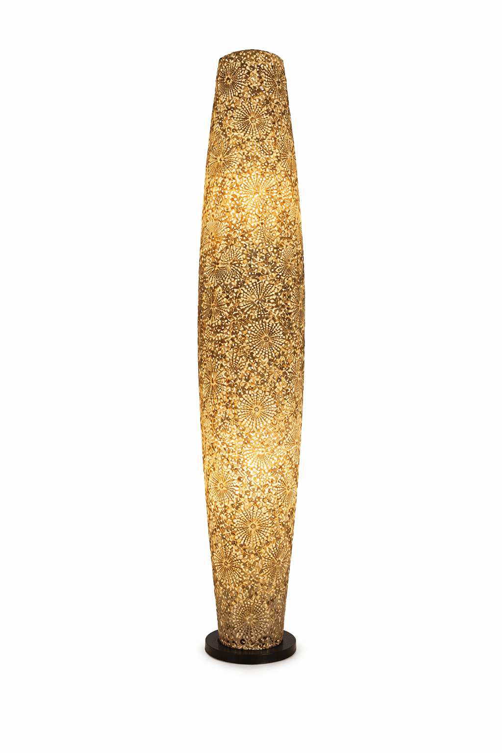Luminária de Chão em Conchas Claras Incrustadas