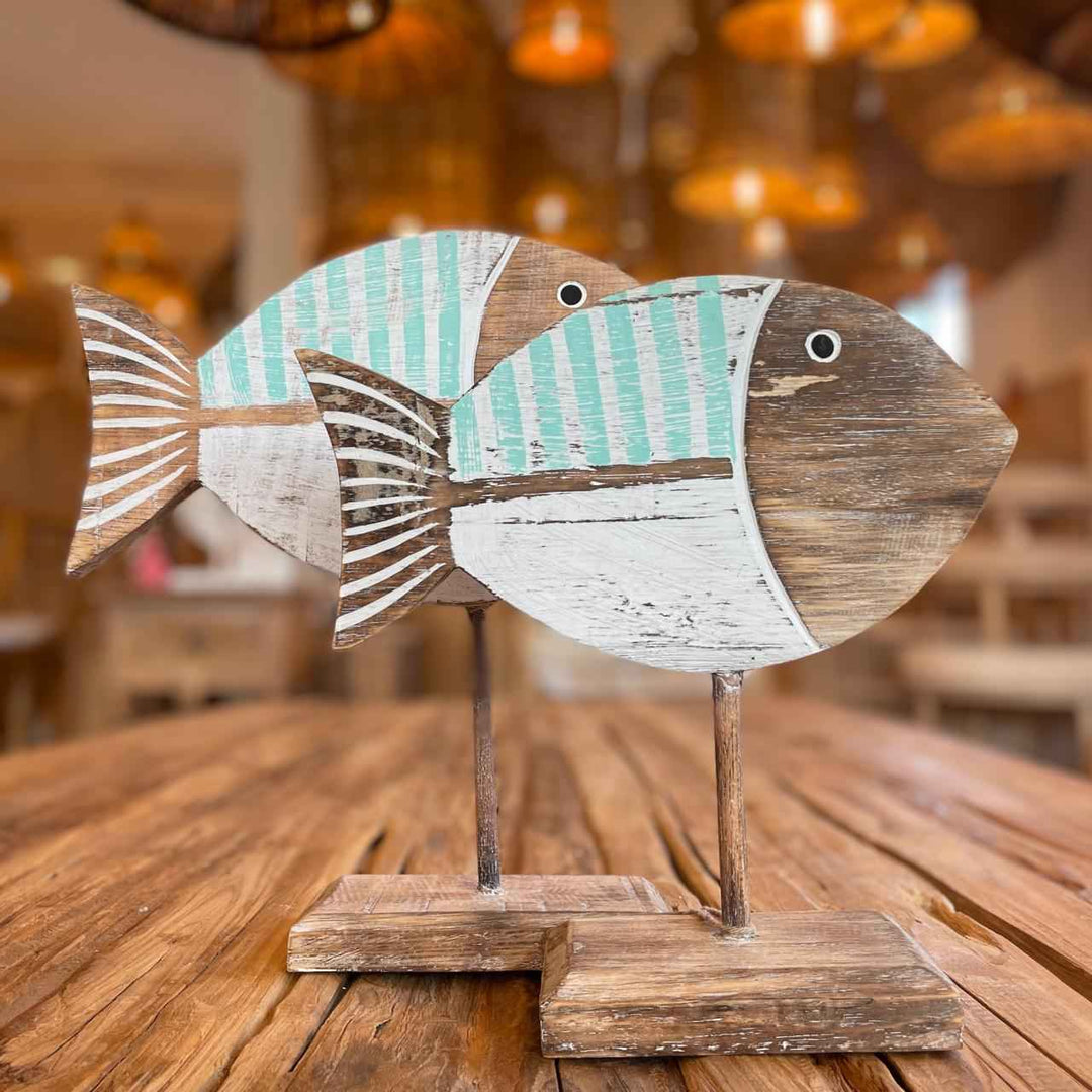 Peixe de Madeira Listrado Espetado  - Verde