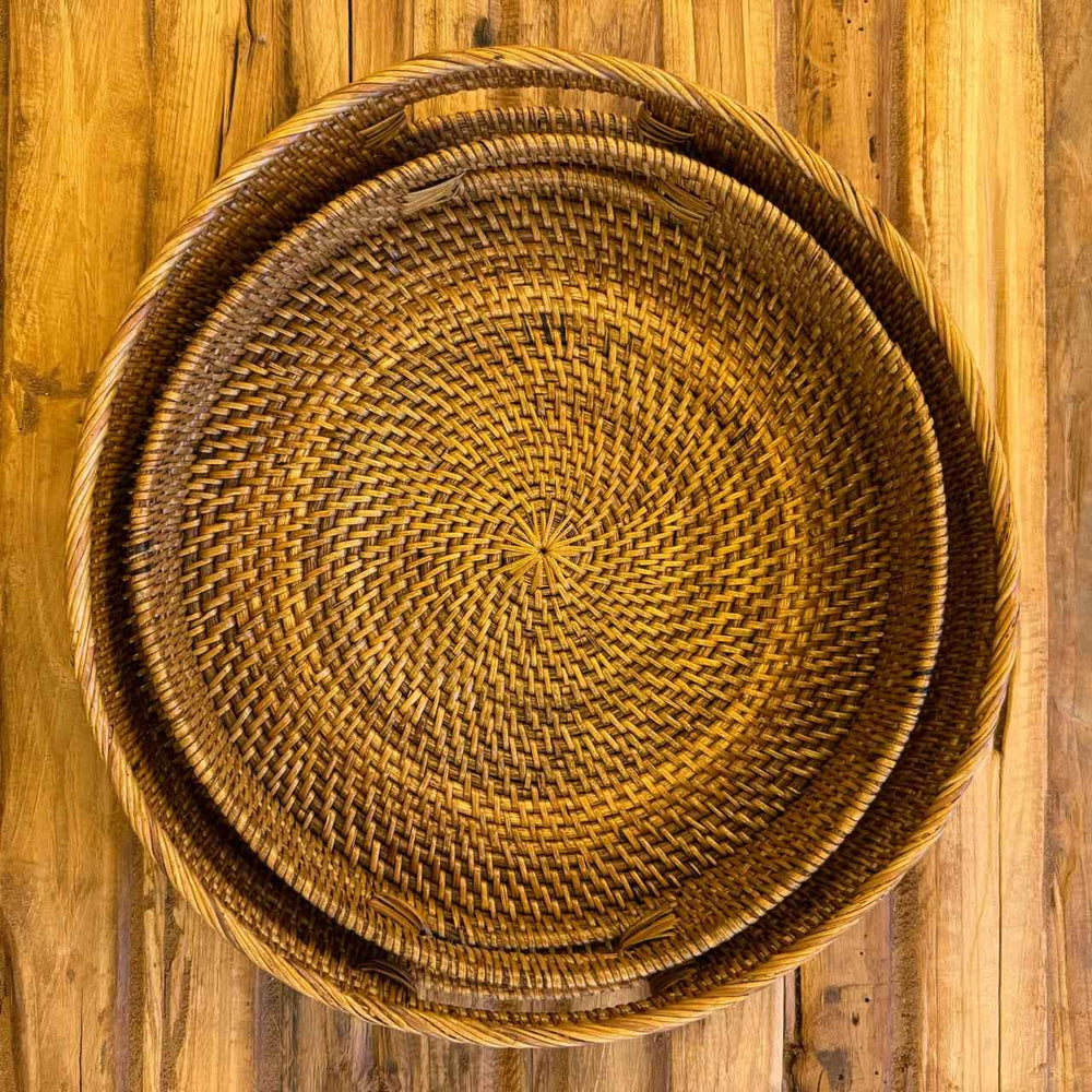 Bandeja Redonda de Rattan Cor: Marrom